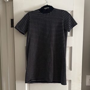 Zara Black & White Striped Short Sleeve Knit Dress